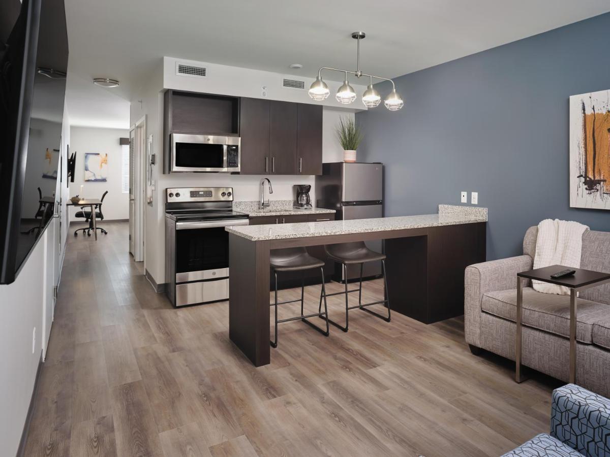 Stayapt Suites Houston-Nasa/Clear Lake Webster Eksteriør billede